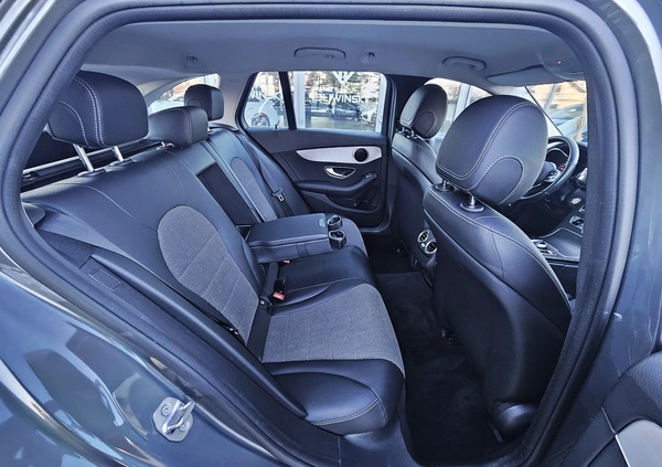 Mercedes-Benz Klasa C cena 91900 przebieg: 181000, rok produkcji 2019 z Poniec małe 704